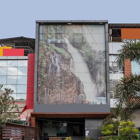 Oyo 29585 The Cliff Hotel Indore Esterno foto